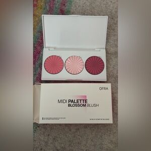 Ofra Blossom Blush Mini Palette